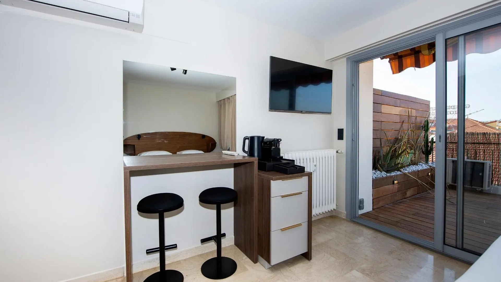 Apartament Studio Merlot - Welkeys Cannes