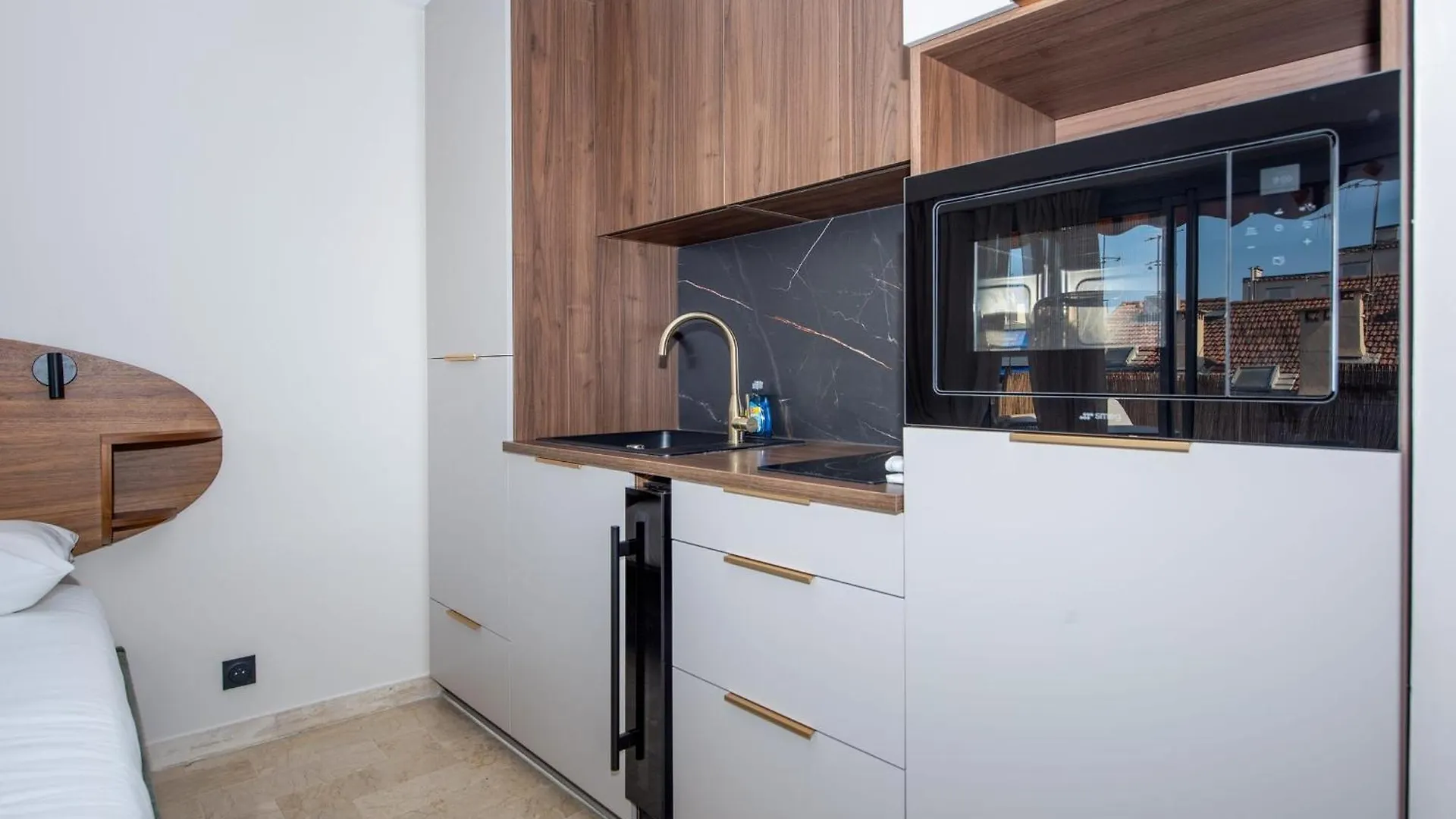 Apartament Studio Merlot - Welkeys Cannes